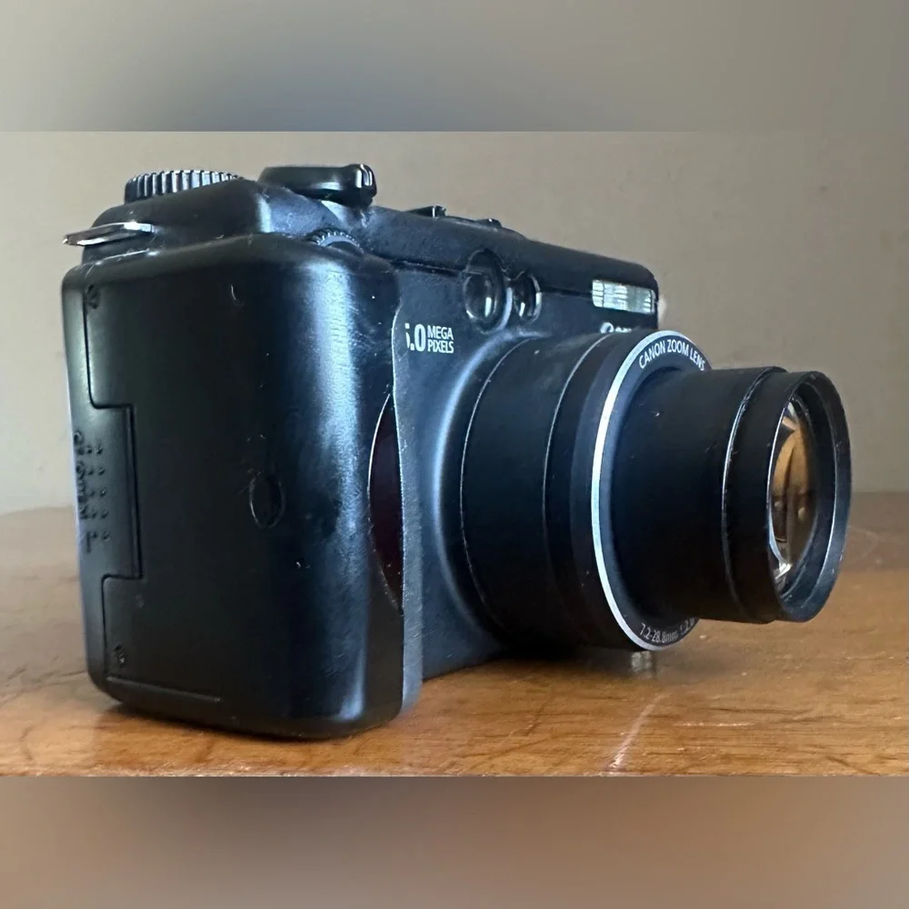 Canon Powershot G5 Compact 5.0MP 4x Optical Digital Camera w/ 7.2-28.8mm Lens